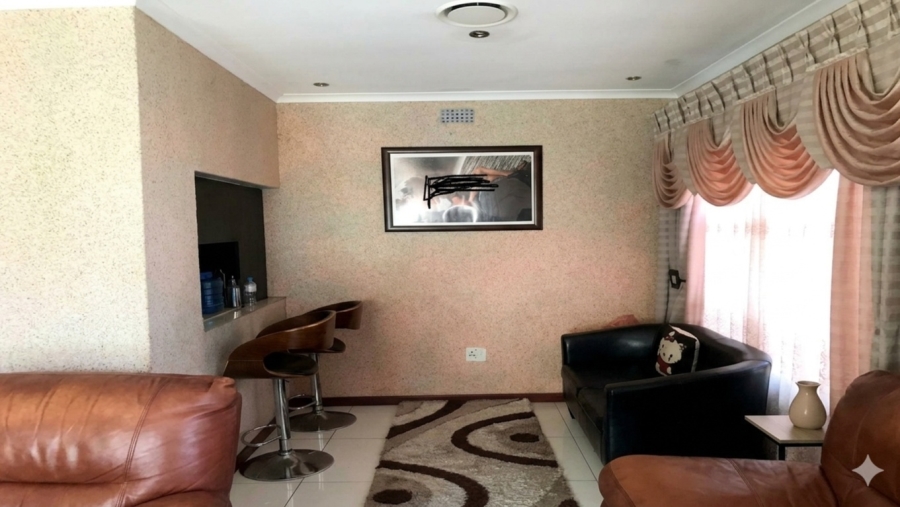 3 Bedroom Property for Sale in Philippi Western Cape